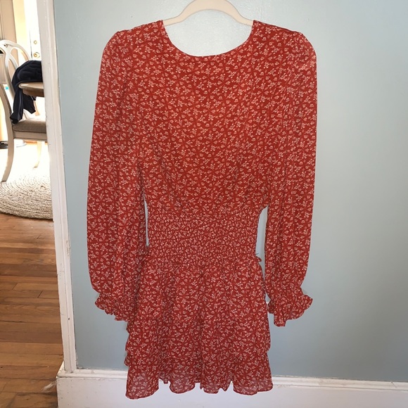 Red boutique Ruffle Dress - Picture 4 of 6